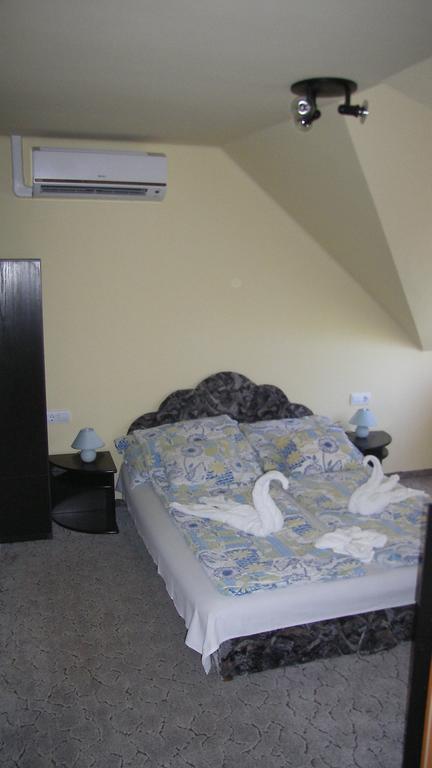Palma Apartmanhaz 哈卡尼 客房 照片